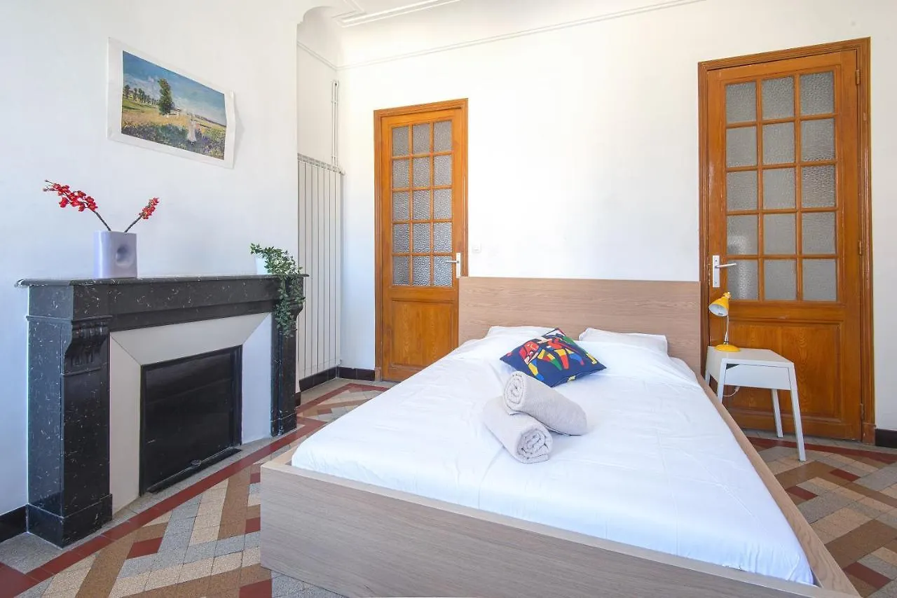 Maï Homes - Le Belle Vue Marseille 0*,  France