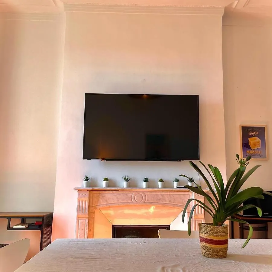 Maï Homes - Le Belle Vue Marseille 0*,  France